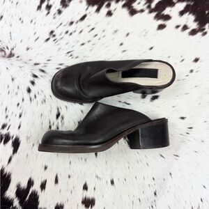 Vintage Leather Women's Brown  Mules 6.5
